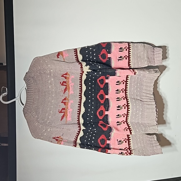 Rare Peruvian Handmade Wool Sweater - Picture 3 of 5